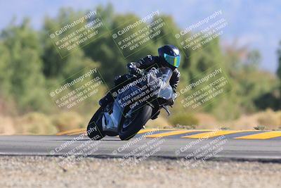 media/Nov-06-2022-SoCal Trackdays (Sun) [[208d2ccc26]]/Turn 7 Set 1 (1050am)/